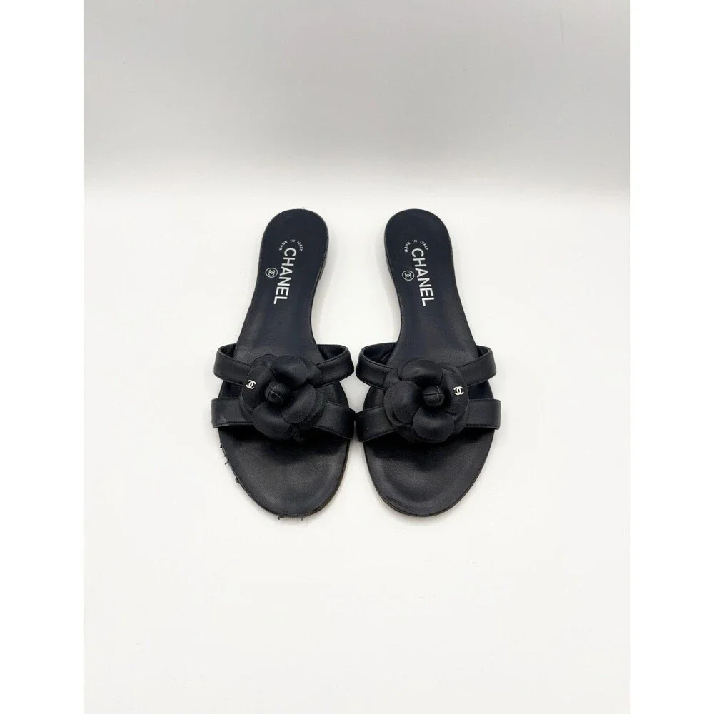 Chanel Navy Leather Camellia Embellished CC Logo Thong Flat Slides Size EU 39